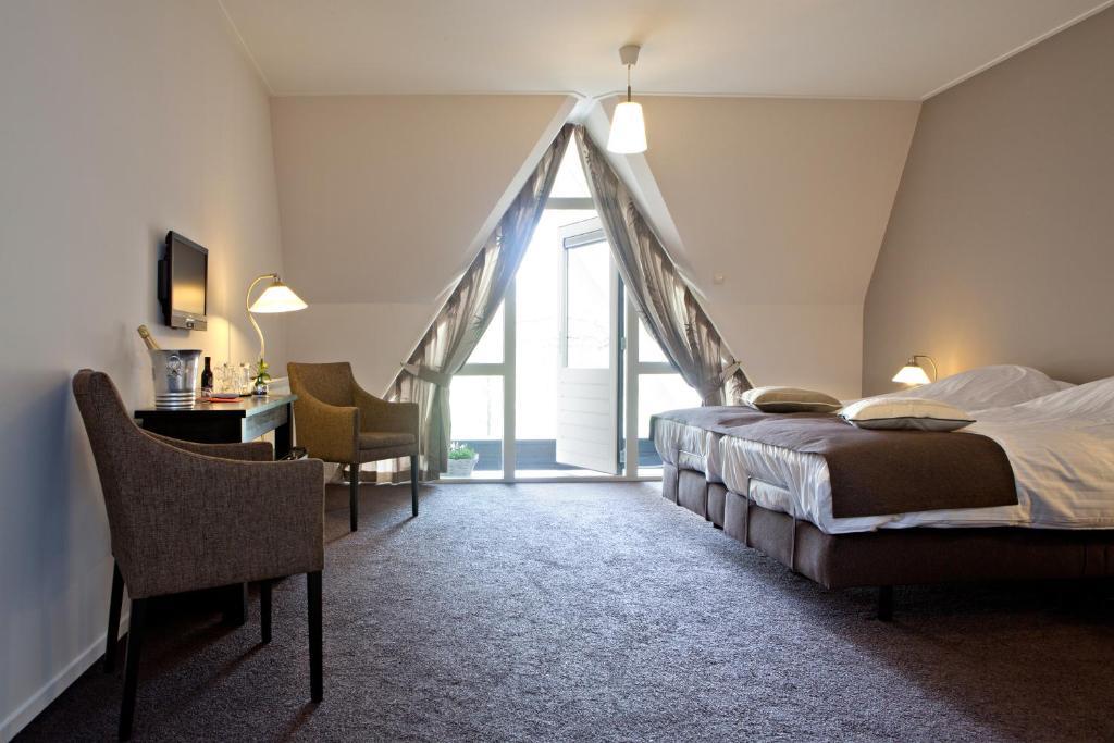 Hotel En Restaurant De Stripe Wijnjewoude Room photo